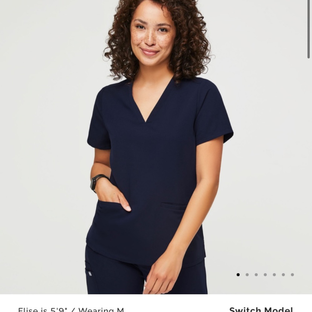 Figs Women’s Casma Three Pocket Scrub Top